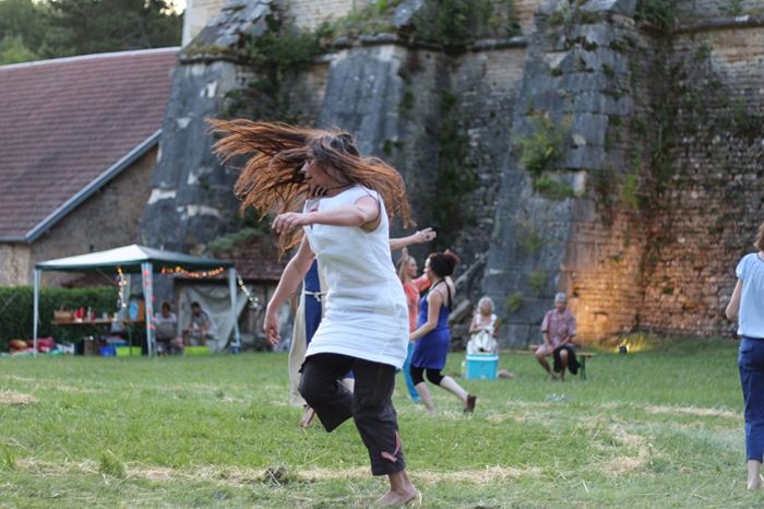 danse 117-fi36282249x525.jpg